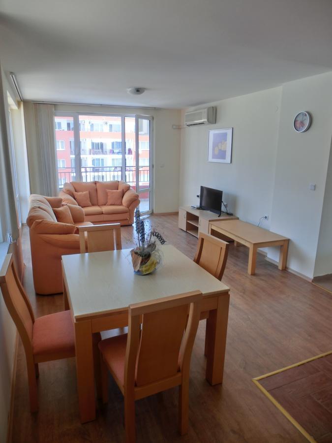 Sea View Panorama Apartment On Complex With Pools And Beach, Sveti Vlas Eksteriør bilde