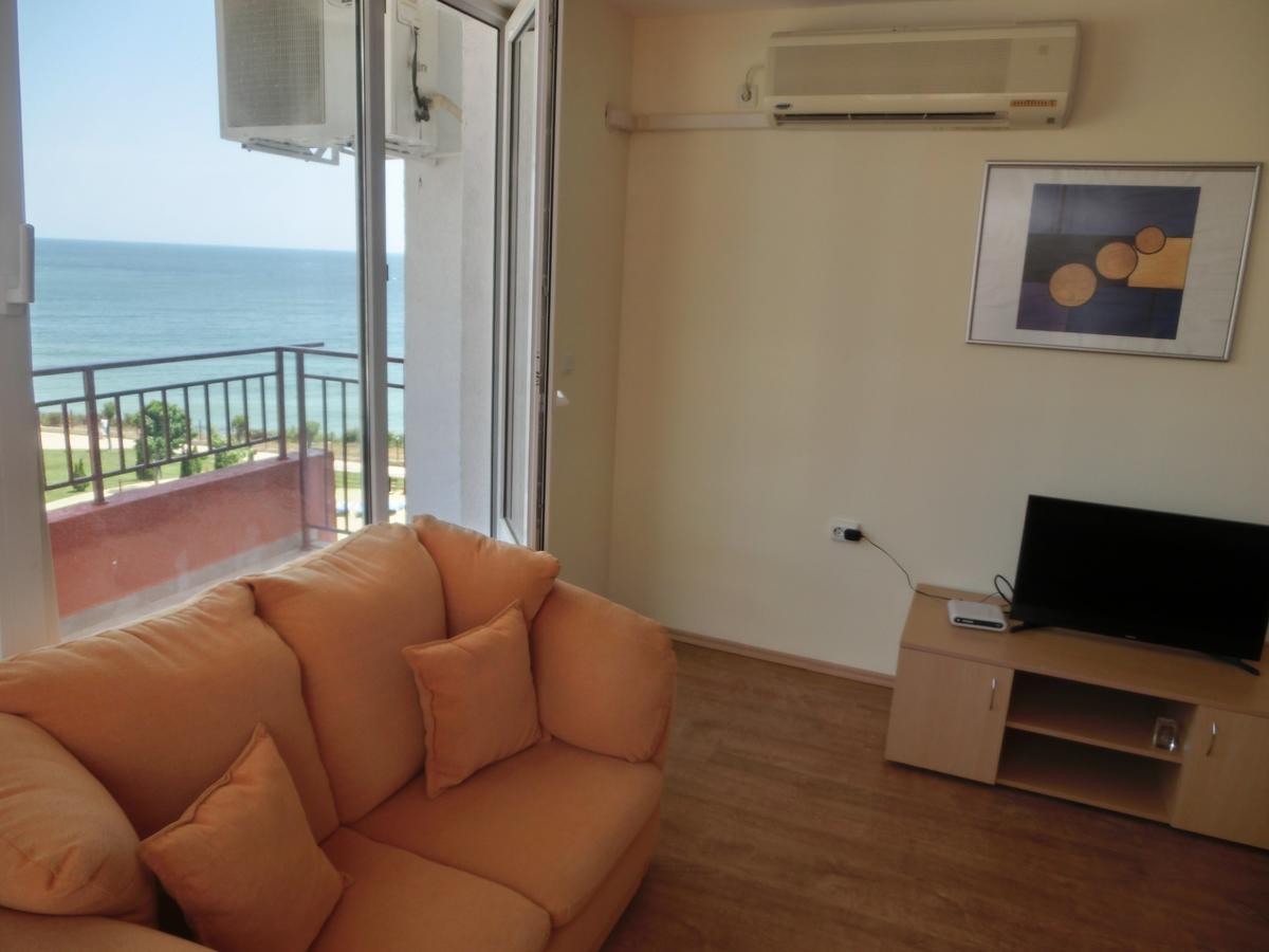 Sea View Panorama Apartment On Complex With Pools And Beach, Sveti Vlas Eksteriør bilde