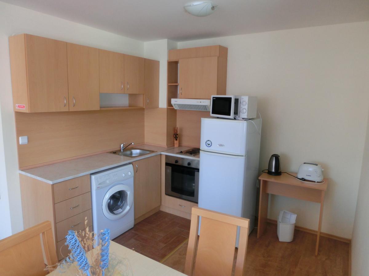 Sea View Panorama Apartment On Complex With Pools And Beach, Sveti Vlas Eksteriør bilde